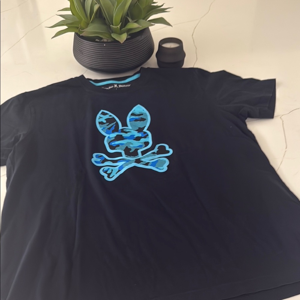 Psycho Bunny T shirt